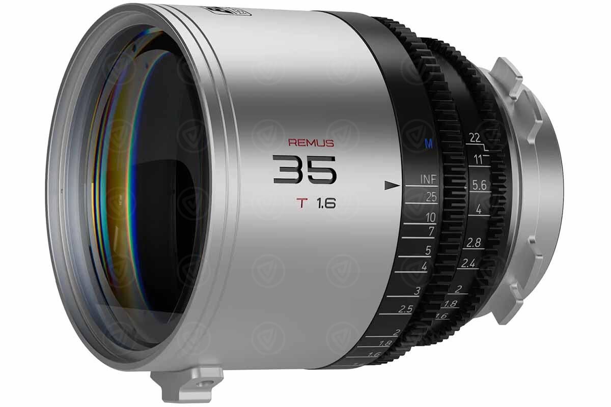 Blazar Remus 35 mm T1.6 1.5x S35 Anamorphic Lens - Pl - Silver Flare