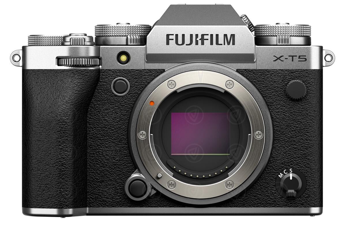 FUJIFILM X-T5 Body silber